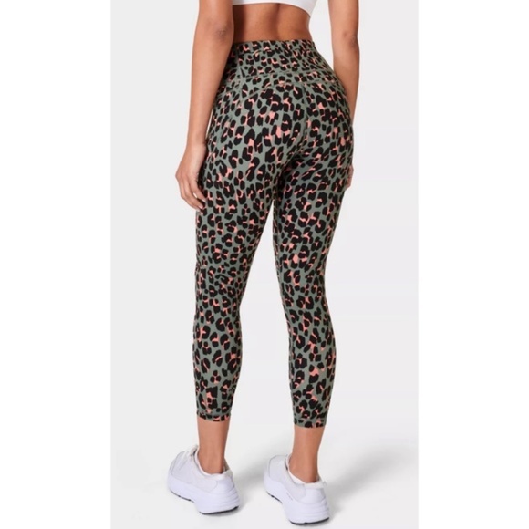Sweaty Betty Leopard Print Power Pocket Workout Leggings size 8 Medium - Picture 15 of 15